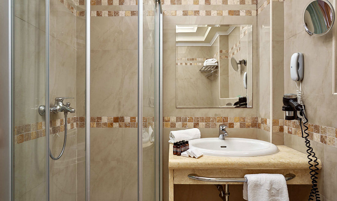 family-suite-pool- Lindos Imperial Resort & Spa