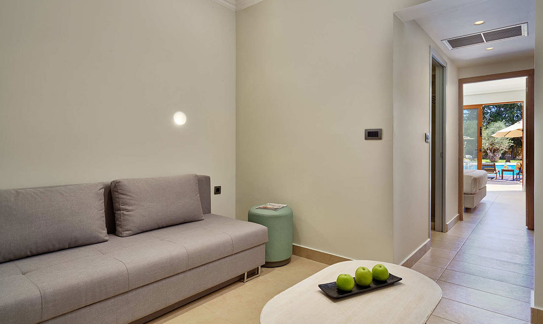 suite-sharing-jacuzzi- Lindos Imperial Resort & Spa